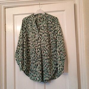 Stylish Green Patterned Women's Top